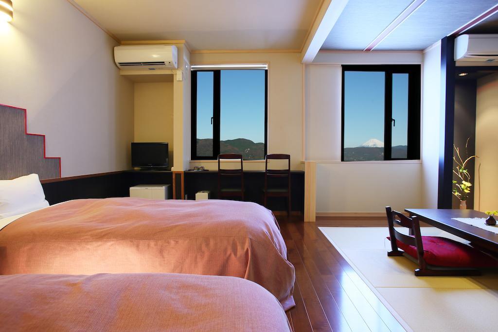 Oceanview Villa Jaiz Atami  Exterior photo